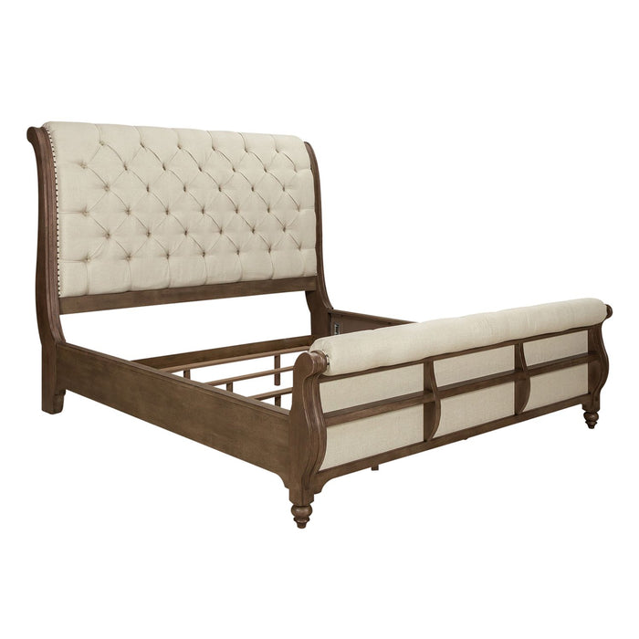 Americana Farmhouse King California Sleigh Bed, Dresser & Mirror, Chest