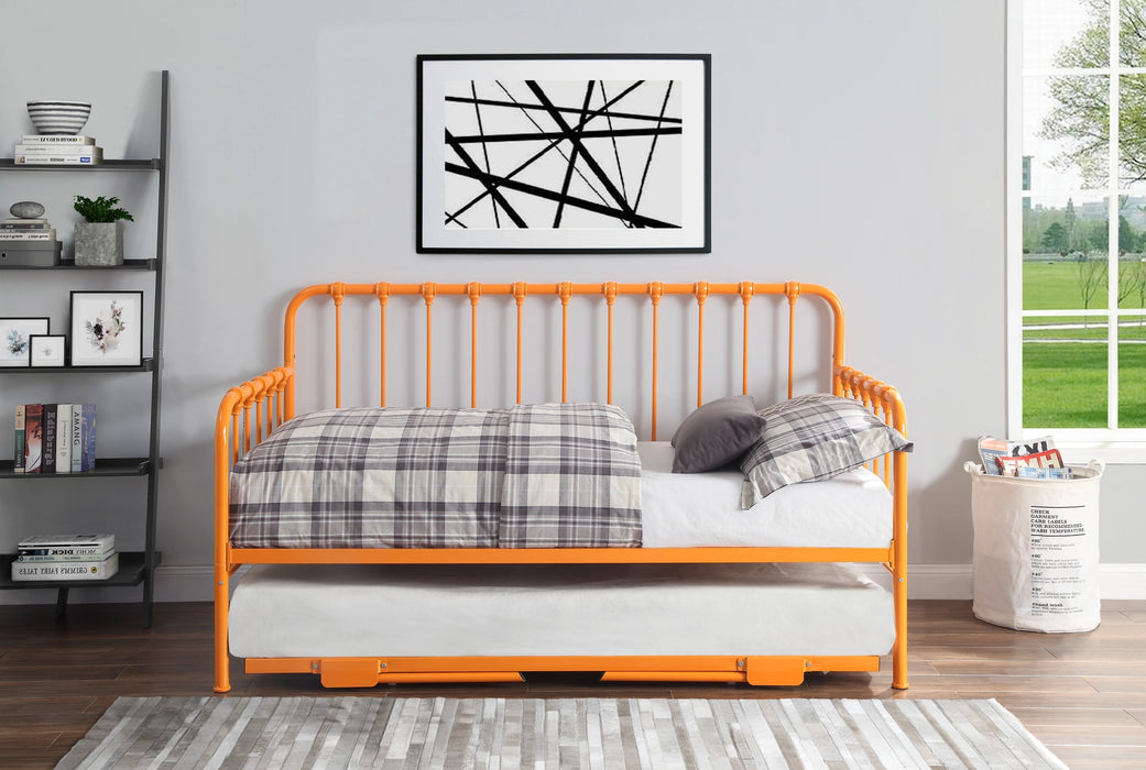 Constance Daybed With Lift-Up Trundle